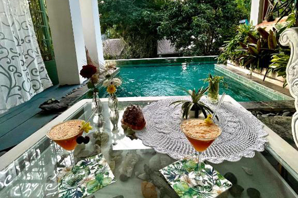 LE JARDIN DE RAVINTSARA